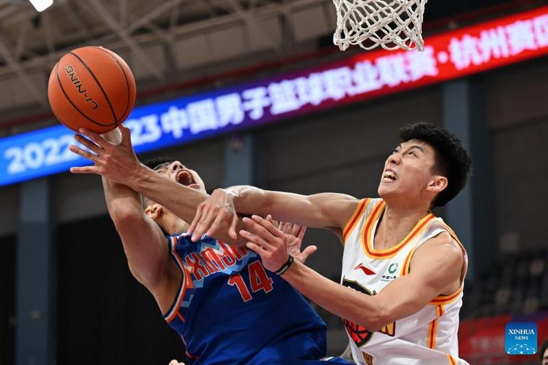 劳塔罗